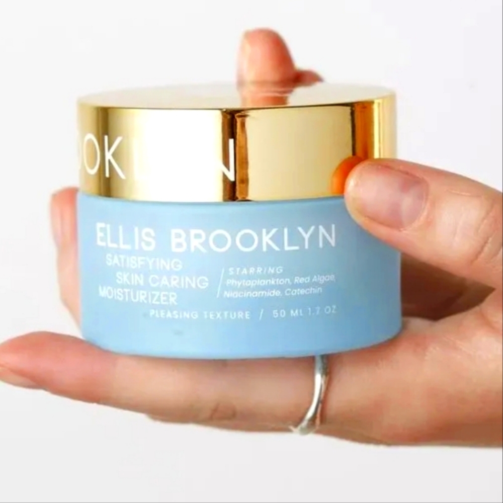 ELLIS $115 BROOKLYN Satisfying Skin Caring Moisturizer